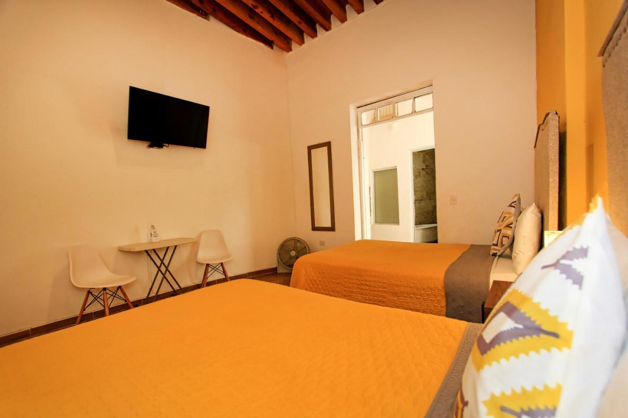 Hotel Universidad Guanajuato Exterior photo